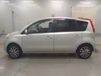 Nissan NOTE лот № 30535 оценка 3.5  с аукциона в Японии 3