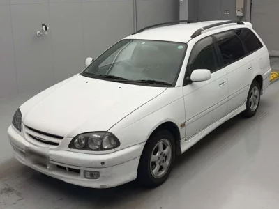 Toyota CALDINA  с аукциона в Японии
