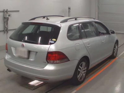 Volkswagen GOLF VARIANT