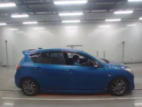 Mazda AXELA лот № 30554 оценка 4  с аукциона в Японии 2