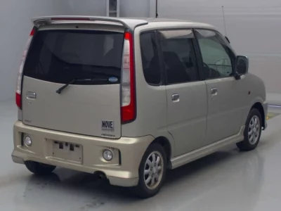 Daihatsu MOVE  с аукциона в Японии