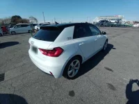 Audi A1 лот № 75059 оценка 99  с аукциона в Японии 1