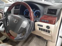 Toyota VELLFIRE лот № 30567 оценка 3.5  с аукциона в Японии 6
