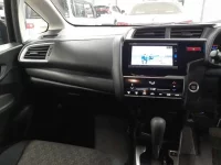 Honda FIT лот № 30572 оценка 3.5  с аукциона в Японии 8