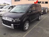 Mitsubishi DELICA D5 лот № 3004 оценка X  с аукциона в Японии 8