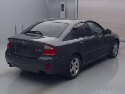 Subaru LEGACY B4  с аукциона в Японии