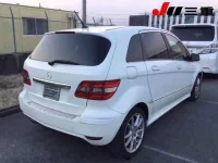 Mercedes-Benz B CLASS лот № 8011 оценка 3.5  с аукциона в Японии 4