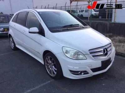 Mercedes-Benz B CLASS