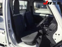 Suzuki CARRY TRUCK лот № 1076 оценка R  с аукциона в Японии 4