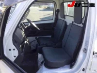 Suzuki CARRY TRUCK лот № 1076 оценка R  с аукциона в Японии 9