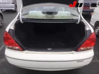 Nissan SYLPHY лот № 8080 оценка 4  с аукциона в Японии 6