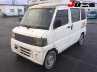 Mitsubishi MINICAB VAN лот № 8090 оценка 3  с аукциона в Японии 8