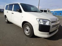 Toyota PROBOX лот № 9723 оценка 3.5  с аукциона в Японии 1