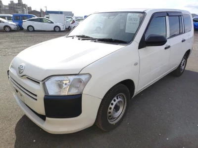 Toyota PROBOX  с аукциона в Японии