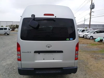 Toyota REGIUS ACE VAN