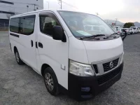 Nissan CARAVAN VAN лот № 3796 оценка 3.5  с аукциона в Японии 1