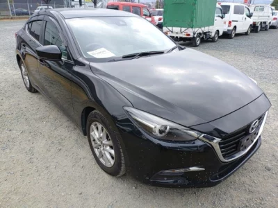 Mazda AXELA  с аукциона в Японии