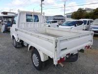 Mazda BONGO лот № 3740 оценка 3.5  с аукциона в Японии 4