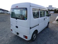 Mazda SCRUM лот № 3735 оценка 3.5  с аукциона в Японии 2