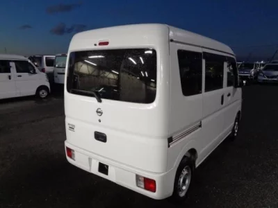 Nissan CLIPPER VAN
