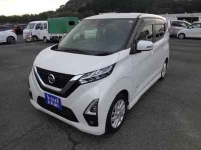 Nissan DAYZ  с аукциона в Японии