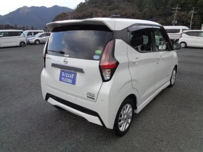 Nissan DAYZ  с аукциона в Японии