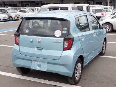 Daihatsu MIRA E S