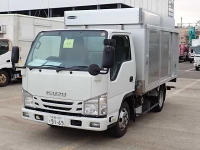 Isuzu ELF