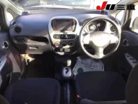 Mitsubishi I-MIEV лот № 8100 оценка 4  с аукциона в Японии 7