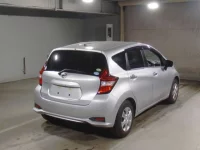 Nissan NOTE лот № 2207 оценка 4.5  с аукциона в Японии 1