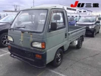 Honda ACTY TRUCK лот № 8147 оценка 3  с аукциона в Японии 8