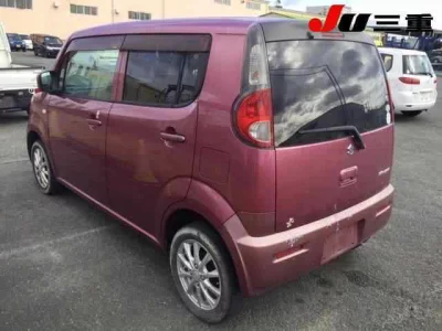 Suzuki MRWAGON
