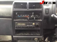 Mitsubishi MINICAB TRUCK лот № 8146 оценка 3.5  с аукциона в Японии 10