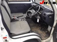 Mitsubishi MINICAB TRUCK лот № 8146 оценка 3.5  с аукциона в Японии 3
