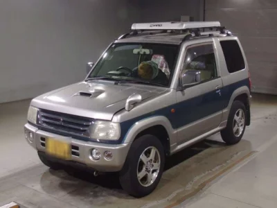 Mitsubishi PAJERO MINI