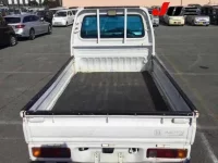Honda ACTY TRUCK лот № 8198 оценка 3  с аукциона в Японии 6