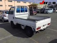 Honda ACTY TRUCK лот № 8198 оценка 3  с аукциона в Японии 1