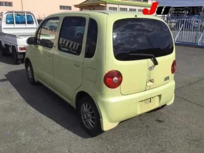 Daihatsu MOVE LATTE