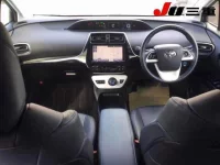 Toyota Prius лот № 1174 оценка 4.5  с аукциона в Японии 7