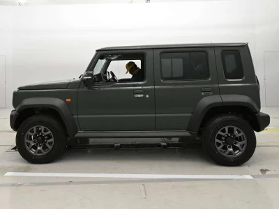 Suzuki JIMNY NOMADE