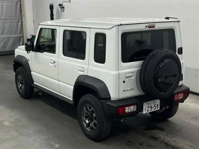 Suzuki JIMNY NOMADE