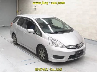 Honda FIT SHUTTLE