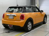 BMW MINI лот № 38001 оценка 4  с аукциона в Японии 1