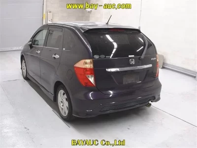 Honda EDIX  с аукциона в Японии