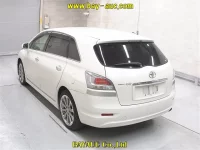 Toyota MARK X ZIO лот № 32 оценка R  с аукциона в Японии 1