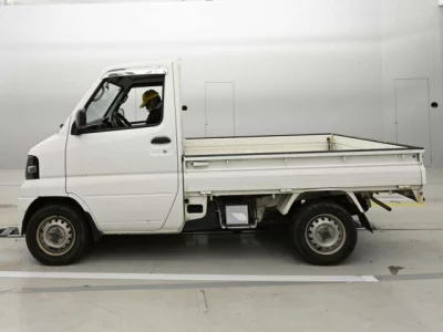 Mitsubishi MINICAB TRUCK