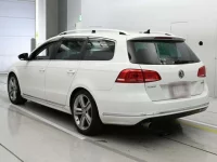 Volkswagen PASSAT VARIANT лот № 38024 оценка 4.5  с аукциона в Японии 5