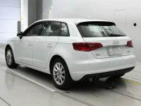 Audi A3 лот № 38027 оценка 4.5  с аукциона в Японии 5
