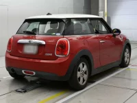 BMW MINI лот № 38031 оценка 4  с аукциона в Японии 1