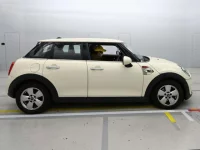 BMW MINI лот № 38042 оценка 4.5  с аукциона в Японии 2